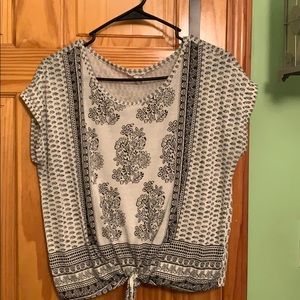 White floral tie t shirt